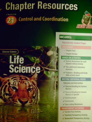 Glencoe Life Science Chapter Resources 25 The Nonliving (P) [0078269237