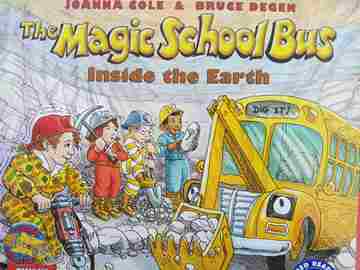 (image for) Magic School Bus Inside The Earth (P) by Joanna Cole