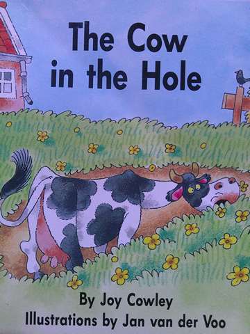 (image for) Sunshine Books 1 Extensions 3 The Cow in the Hole (P) by Joy Cowley