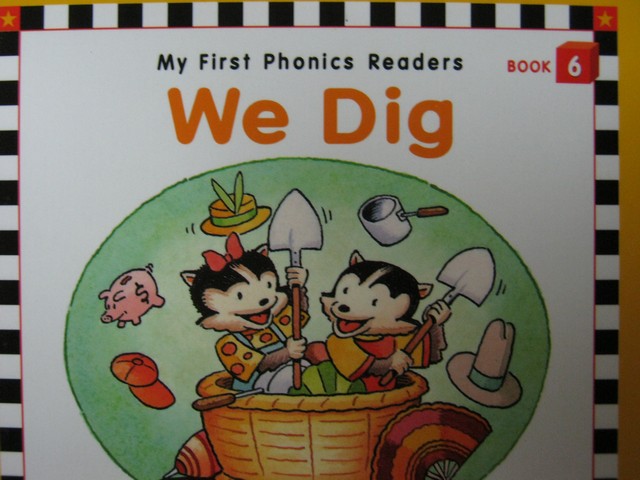 (image for) My First Phonics Readers We Dig (P) by Millen Lee