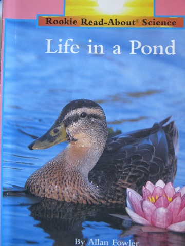 (image for) Rookie Read-About Science Life in a Pond (P) by Fowler