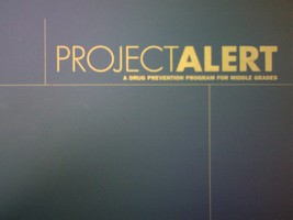 (image for) ProjectAlert A Drug Prevention Program for Middle Grade (Binder)