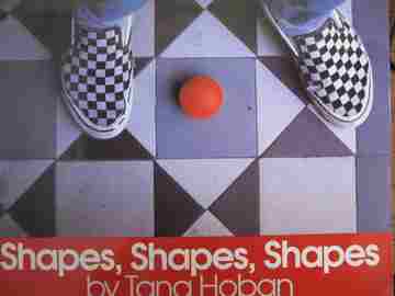 (image for) Shapes Shapes Shapes Big Book (P)(Big) by Tana Hoban