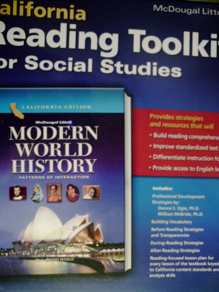 (image for) Modern World History Reading Toolkit (CA)(Pk)(Binder)