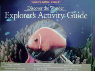 (image for) Discover the Wonder 5 Explorer's Activity Guide TE (P) by Heil,